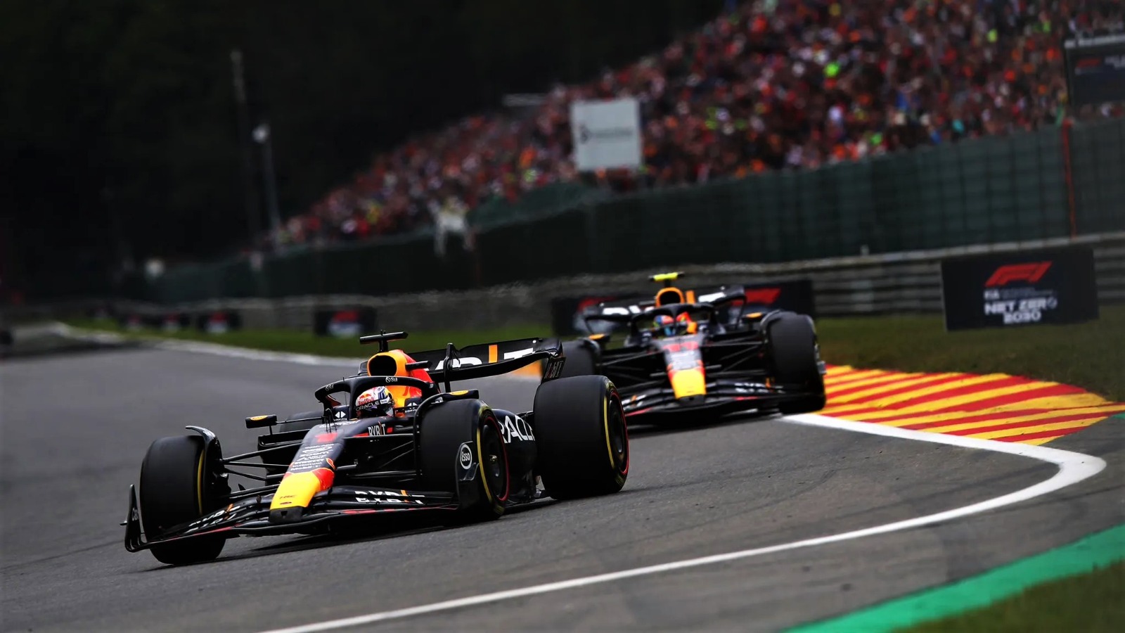 Verstappen vence e Red Bull é campeã mundial de F1 de 2023